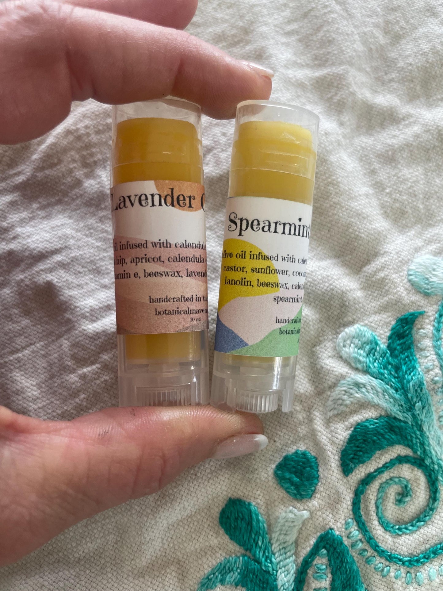 Spearmint Lip Balm: Botanical Oils